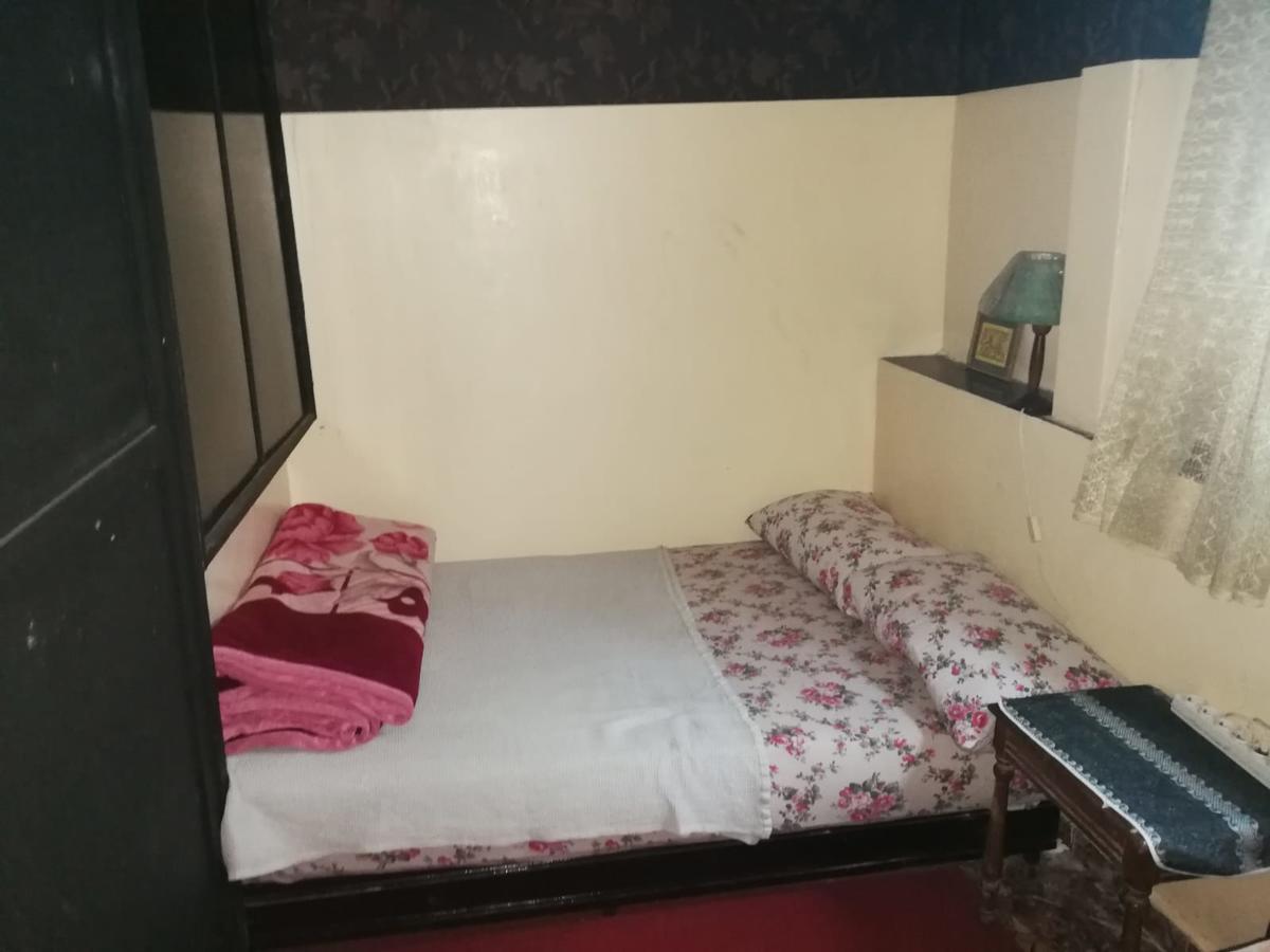 Hostal Medina *